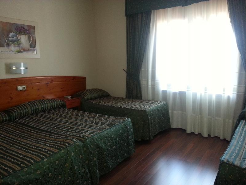 Hotel Alameda Malaga Zewnętrze zdjęcie