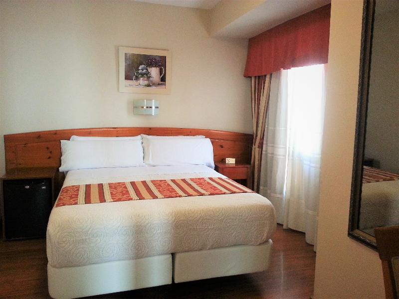 Hotel Alameda Malaga Zewnętrze zdjęcie