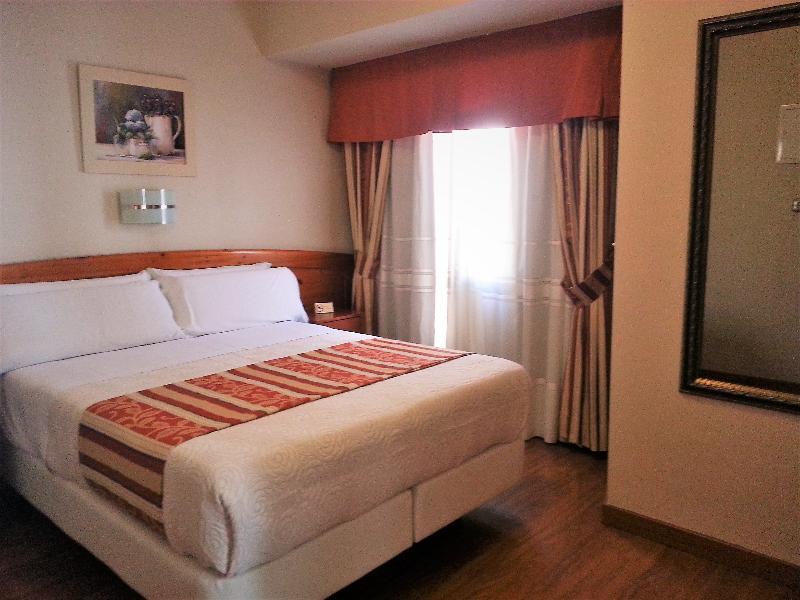 Hotel Alameda Malaga Zewnętrze zdjęcie